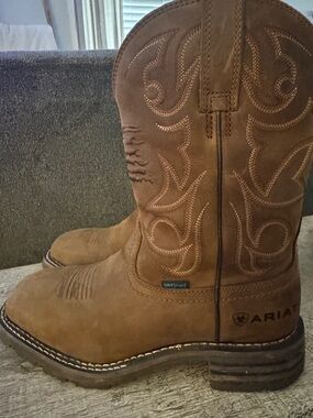 Ariat Tan Leather Western Work Boots